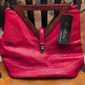 NWT Unique Red Triangle Textured Shoulder Bag